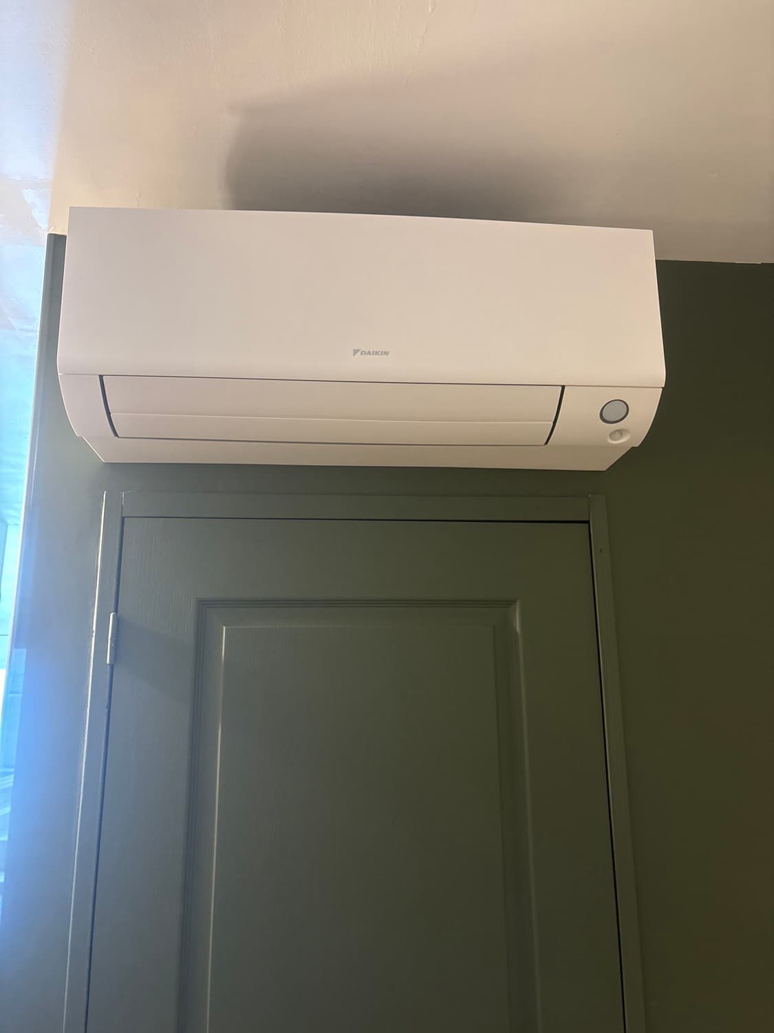Unité intérieure Daikin soumise à l'entretien périodique obligatoire des installations de 4 à 70 kW